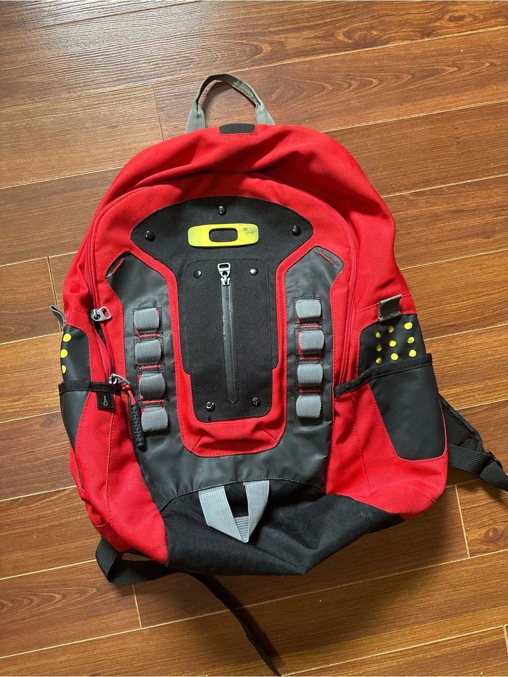 Vintage Y2K Oakley Technical Panel Backpack Red Black Yellow Icon Gorpcore
